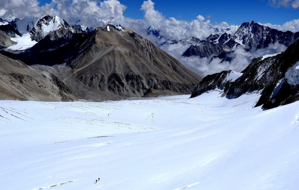 Kalindi Khal Trek