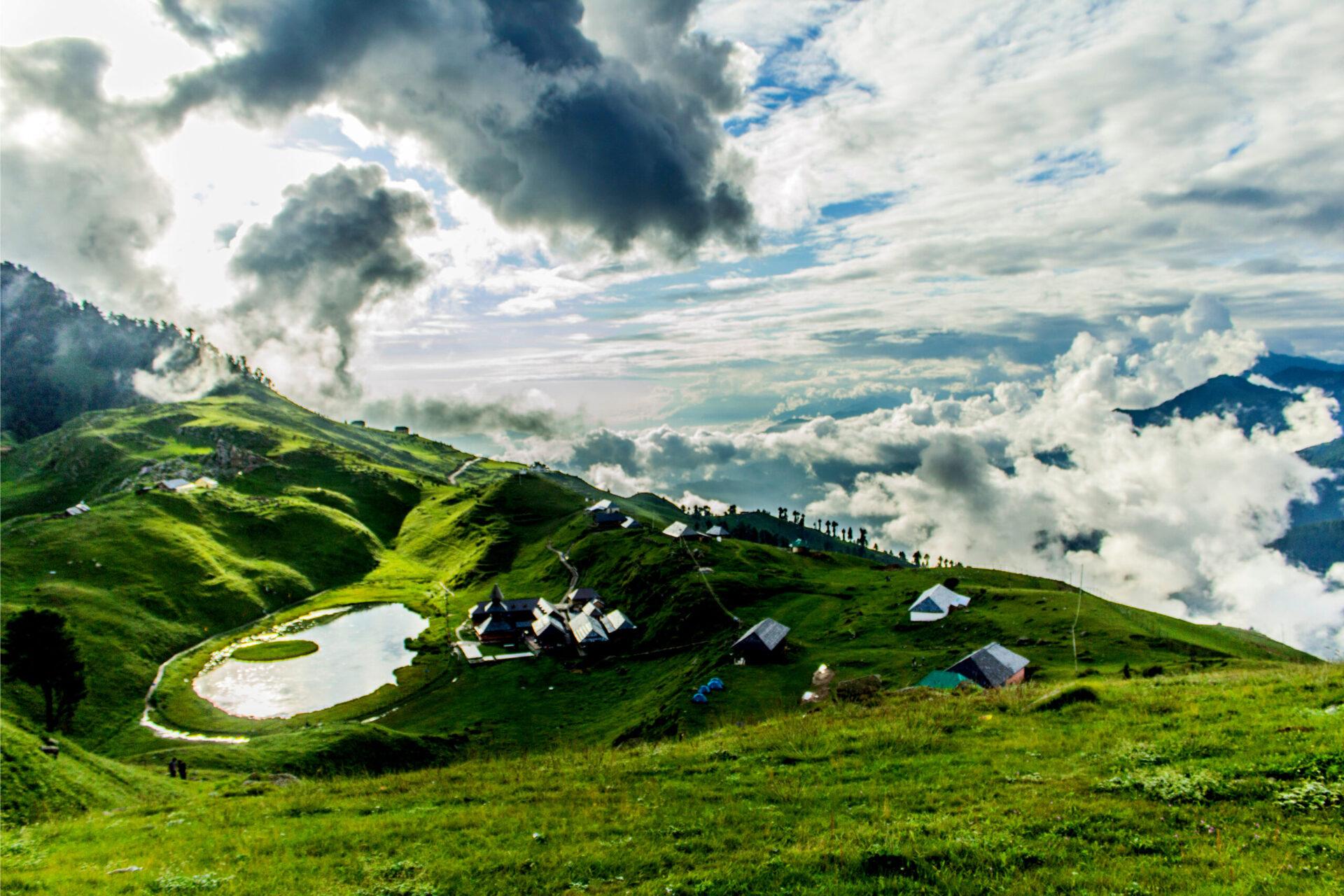 Prashar Lake Trek